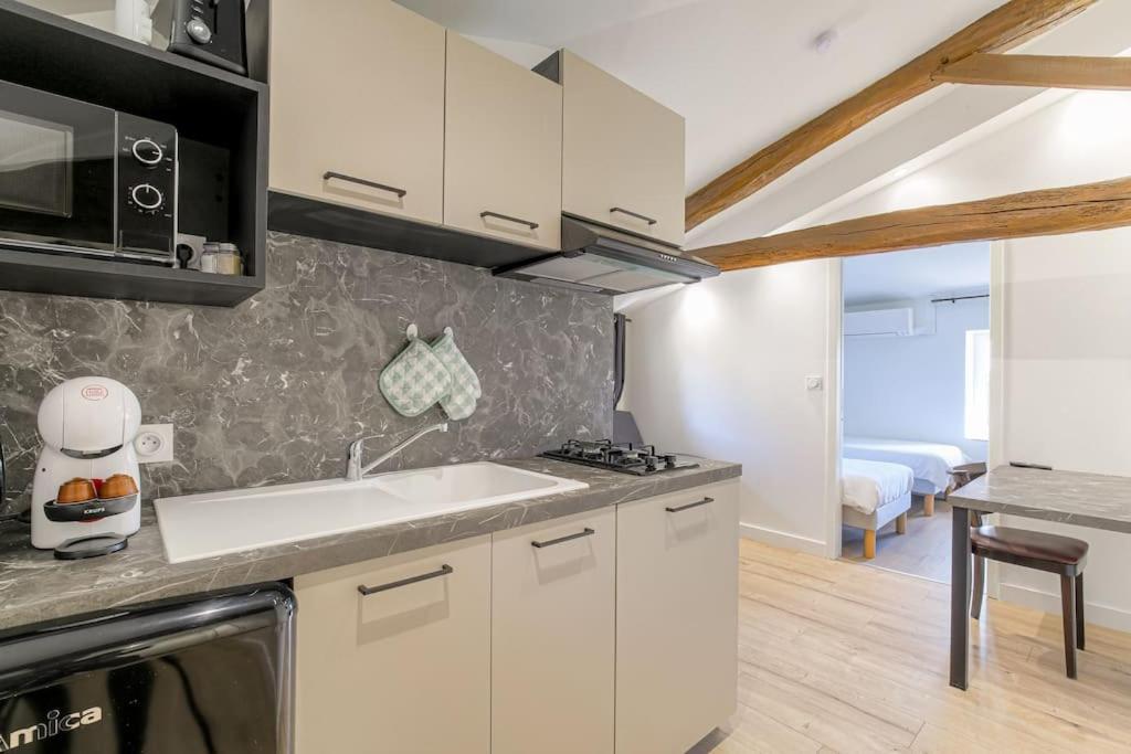 Le Francfort - De L'olivier Apartamento